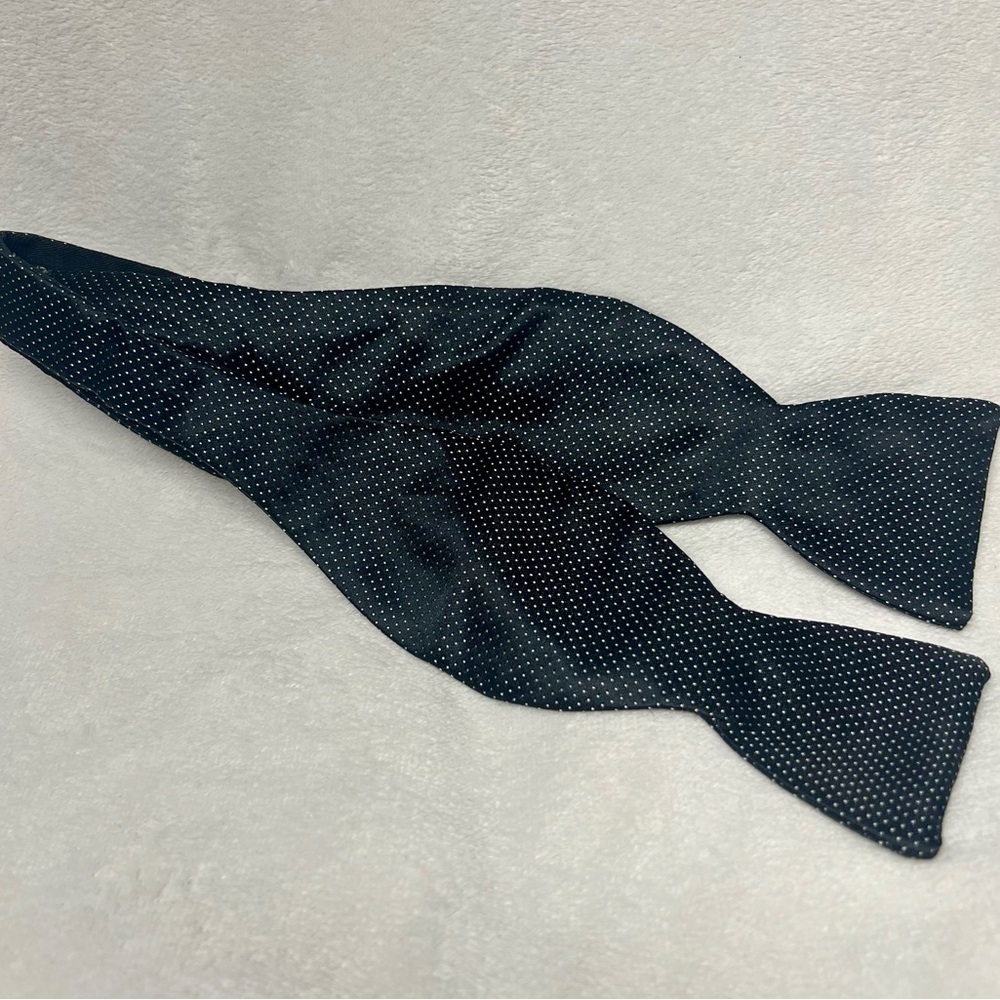 DION Black Silk Bow Tie w/ Micro Polka Dot